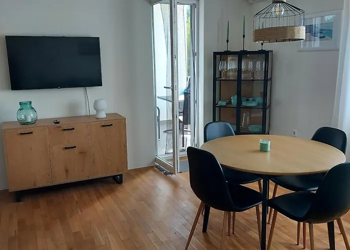 Modernes In Erster Reihe Zum * Premantura